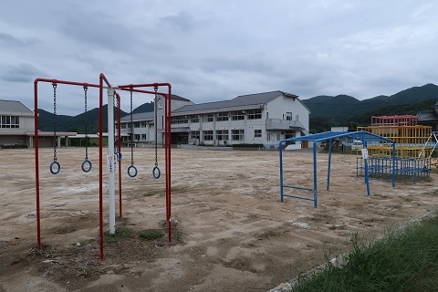 岡山水害被害の支援　＃3中川小学校への助成③